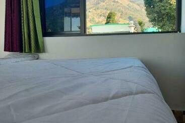 Aamiaismajoitus (B&B) Rudraksh Homestay