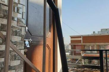 פנסיון Attri Guest House