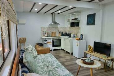 리조트 Rahasia Rainforest Retreat