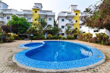 Fabhotel Epic Townlet Resort   Nr Calangute Beach
