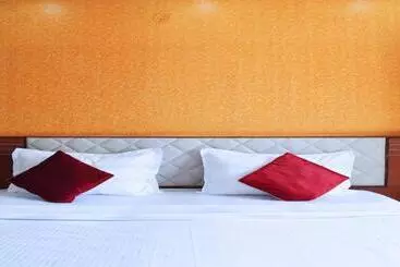 Hotel Business Inn
