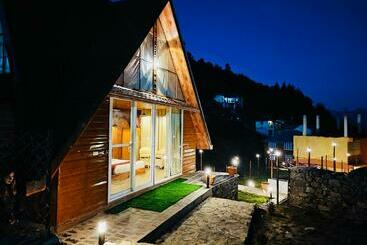 リゾートホテル Wowstayz Ashoka Grand