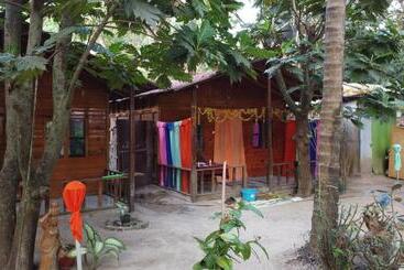 민박 Fernandes Bar And Restaurant