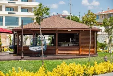 Hotelli Ramada Plaza By Wyndham Silivri