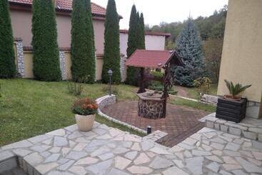 پانسیون Casa Sabina