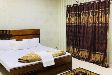 پانسیون Moon Light Guesthouse