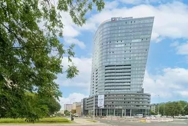 Huoneistohotelli Hanza Tower 5 Stars