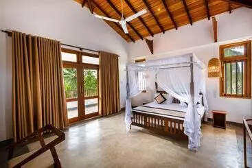 Hotel Serenity Boutique   Unawatuna