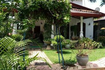 Pension (Hôtel basse catégorie) Villa Shiilpa