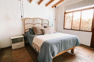 Bed and Breakfast Malibu Hostal Boutique