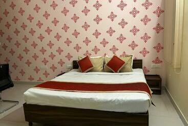 酒店 Mahima Palace