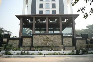 Отель Utopian Luxe