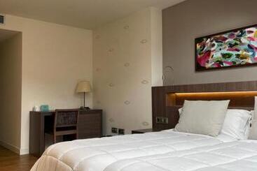 Hotell Guiana Rooms & Suites