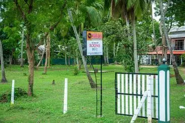 Hotel Yala Viewer Bird Resort And Safari