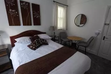 Bed and Breakfast The Grove Falmouth