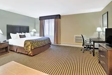 ホテル Baymont By Wyndham Essex Burlington Area