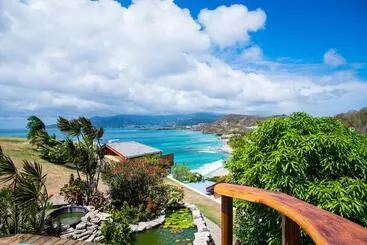 Villas Maca Bana