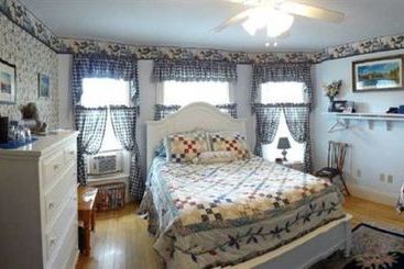 The Young House Bed And Breakfast