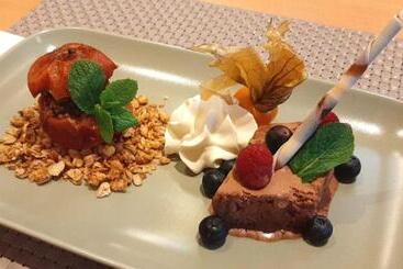 ユースホステル Gasthof Hirsch