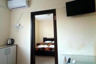 فندق صغير Viriks