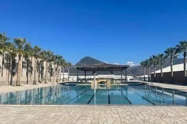 Hotel Rozafa Fish City