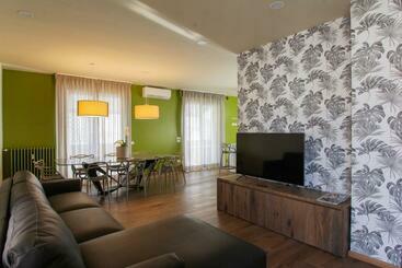 Aparthotel Albaresidence Vico01
