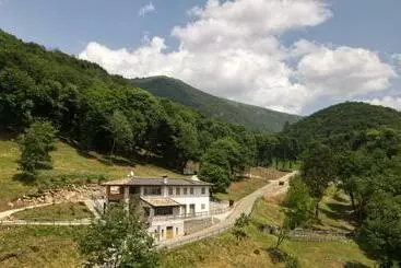 Majatalo Staulir Affittacamere