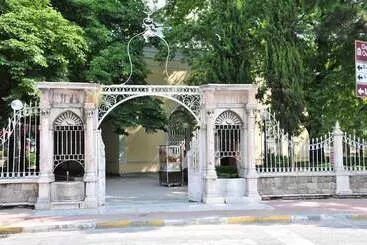 Bursa Grand Fami̇ly Hotel & Spa