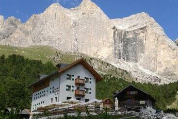 Hotel Rifugio Stella Alpina Spiz Piaz Per Escursionisti