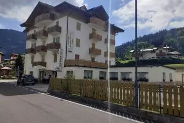 Hotel Aurora