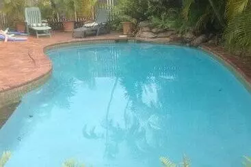 Bayshores Holiday Apartments