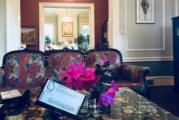 مبيت وإفطار Rothschild Pound House Inn