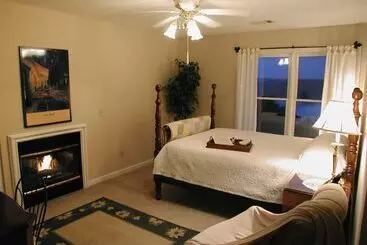 Garden Inn Bed & Breakfast At Bee Rock