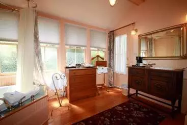 Hotell Spinnakers Brewpub & Guesthouses