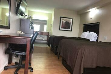 汽车旅馆  Crossroads Inn