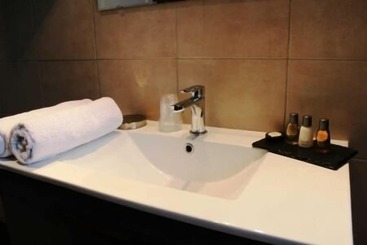 هتل آپارتمان Residence Et Chambres D Hotes De La Porte D Arras