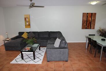 Darwin Deluxe Apartments