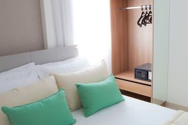 ホテル Intercity Brasilia Led Aguas Claras