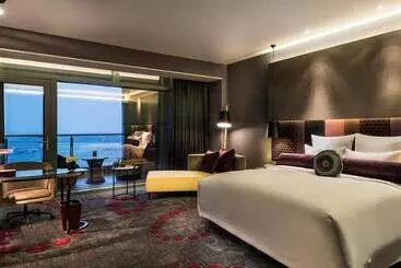 בית מלון כפרי Pullman Nanjing Lukou Airport