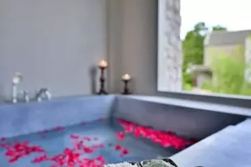 בית מלון כפרי Thames Valley Khao Yai   Sha Plus