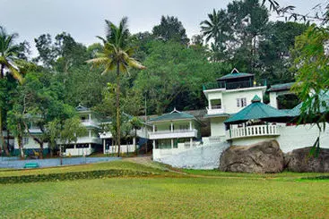Aruvi Resorts
