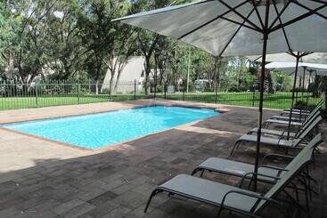 בית מלון כפרי A Line Holiday Park