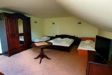 酒店 Grand Perla Ciucasului