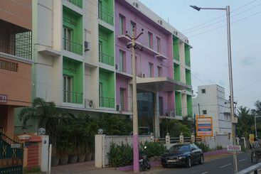 Capital O 4617 Lotels Serviced Apartment