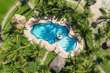 هتل Pousada Xalés De Maracaípe