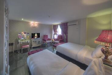 酒店 Arenaa Batik Boutique