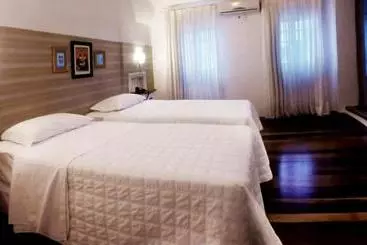 Отель Jardim Bulevard