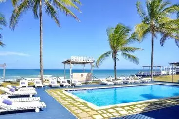 Hôtel Peninsula Beach Club