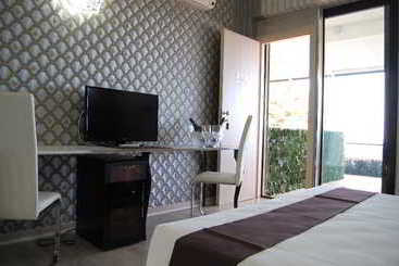 Majestic Luxury Hotel Castro