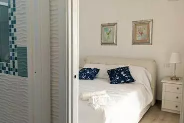 B&b Bentos Pula Di Lucarelli S